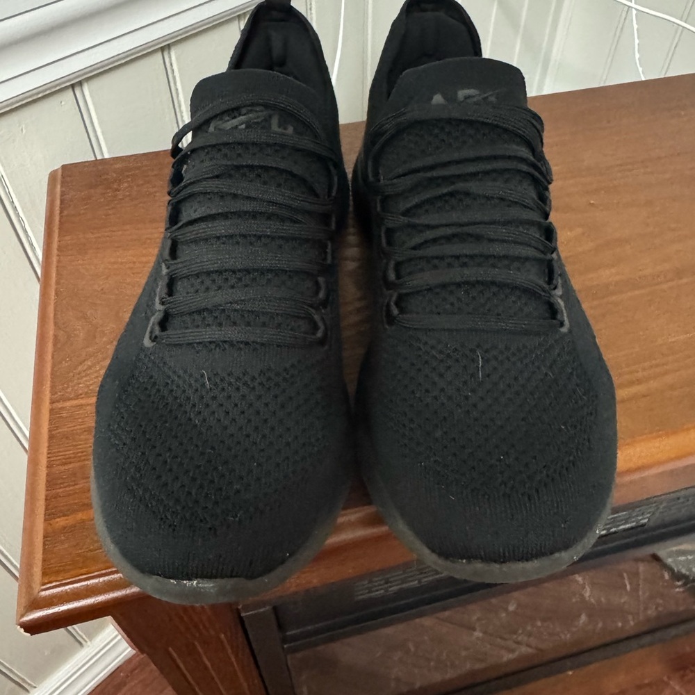 APL Women's Athletic Shoes - Black